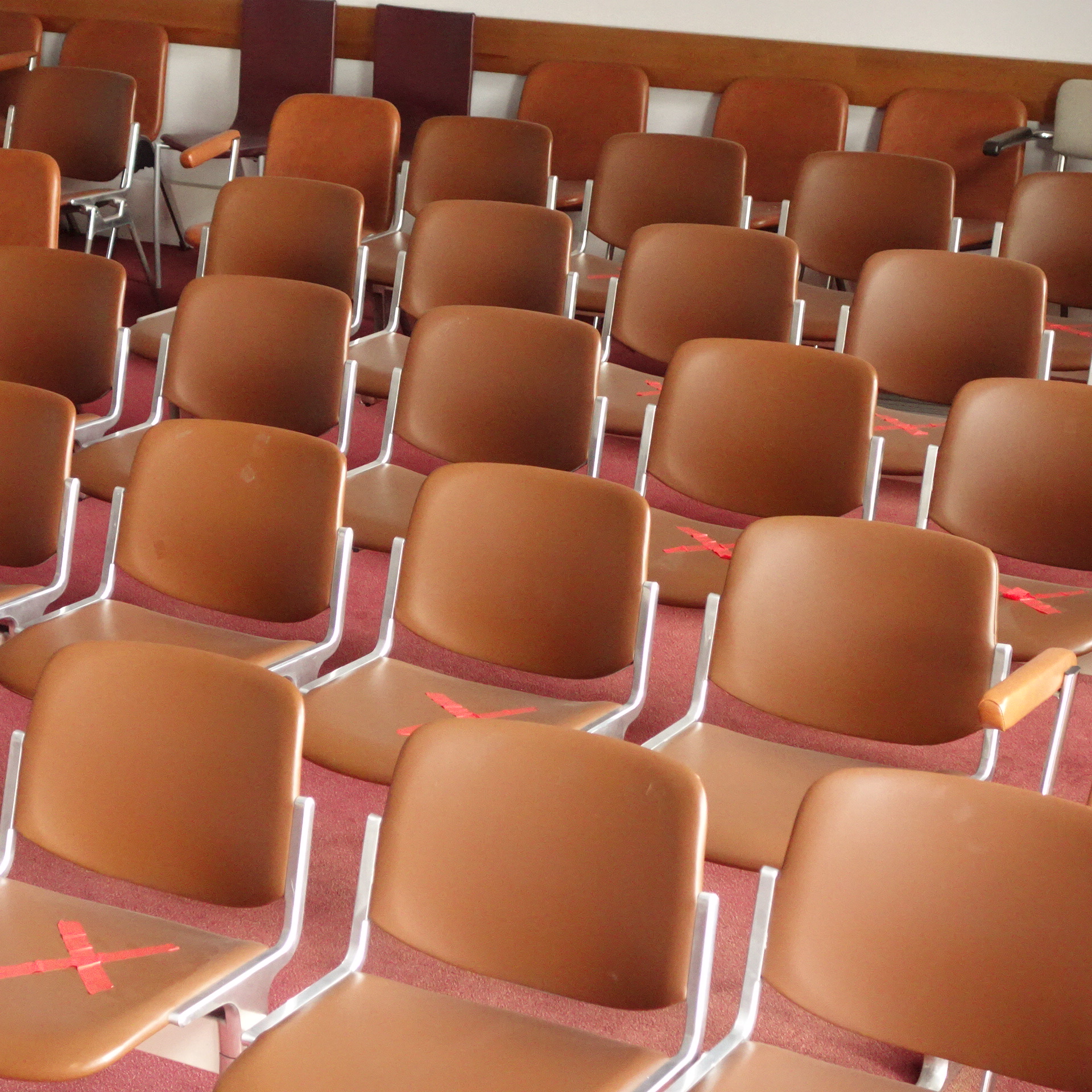 Beam seating 'DSC Axis 3000' by Giancarlo Piretti for Castelli - 5 seats