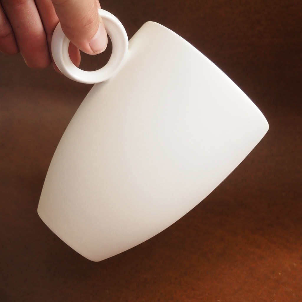 Mug 'Sastrugi' by Nedda El-Asmar for Serax