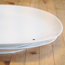 Box of 2 serving plates 'Facing Food' by Roel van de Beek for Serax (⌀ 32 cm)
