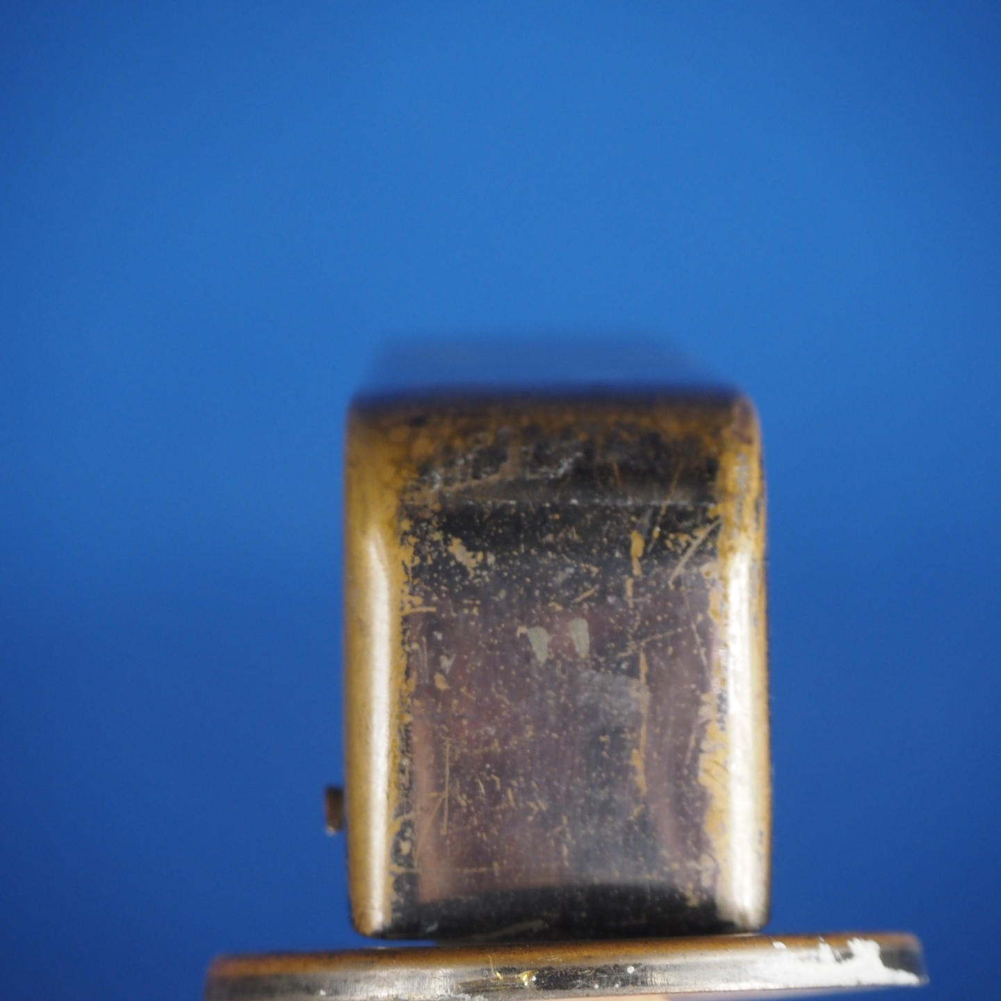 Door handle in brass by Maison Vervloet (ca. 1973)