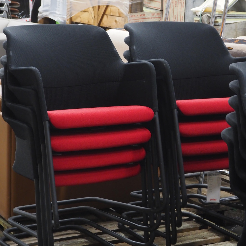 Stackable cantilever armchair '434' by Greutmann Bolzern for Giroflex