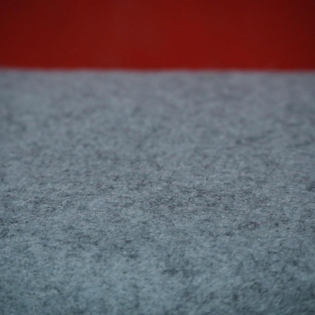 Lounge seat with felted fabric by Schaffenburg