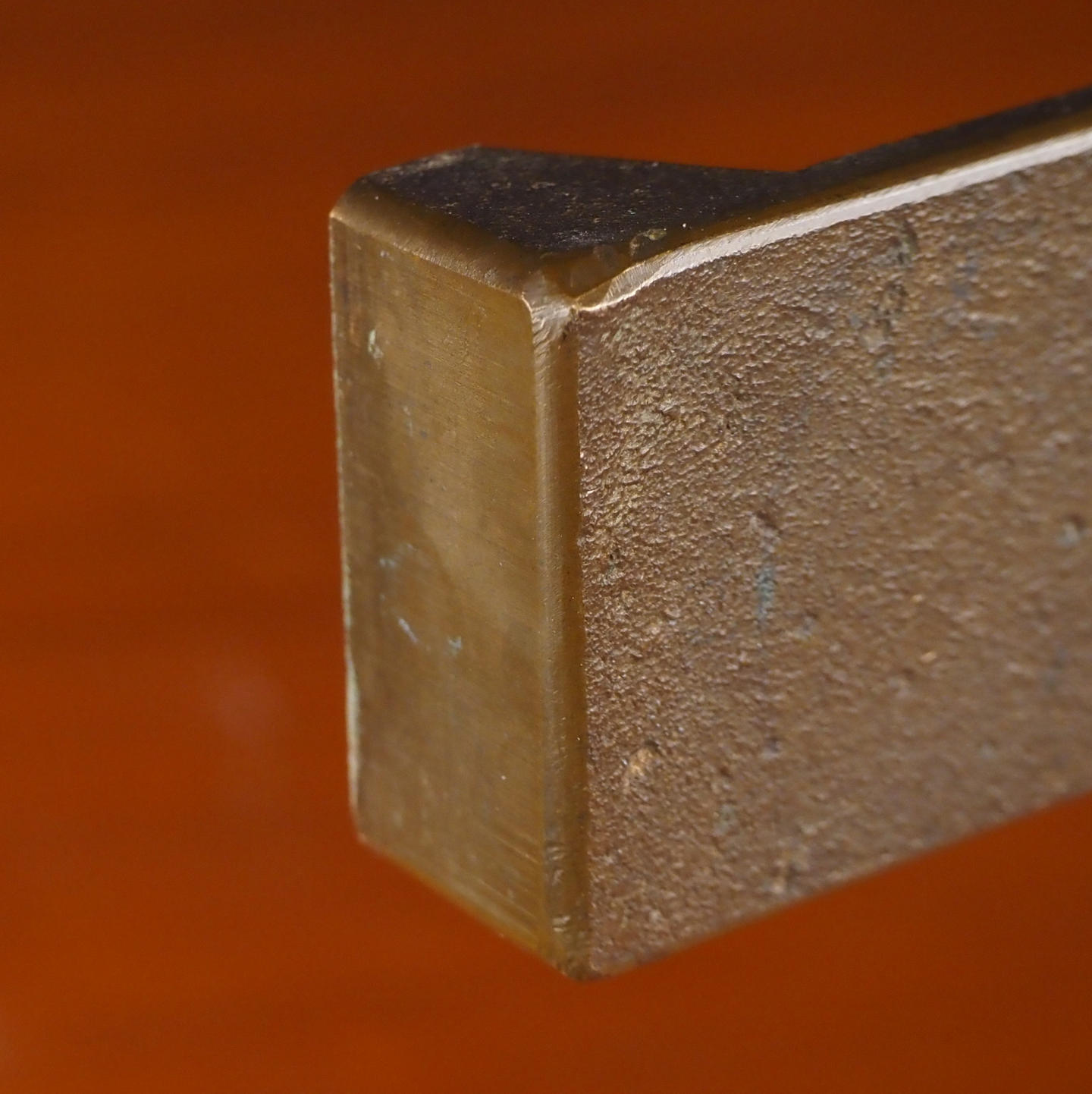 Cabinet handle in solid bronze by Jules Wabbes (ca. 1970)