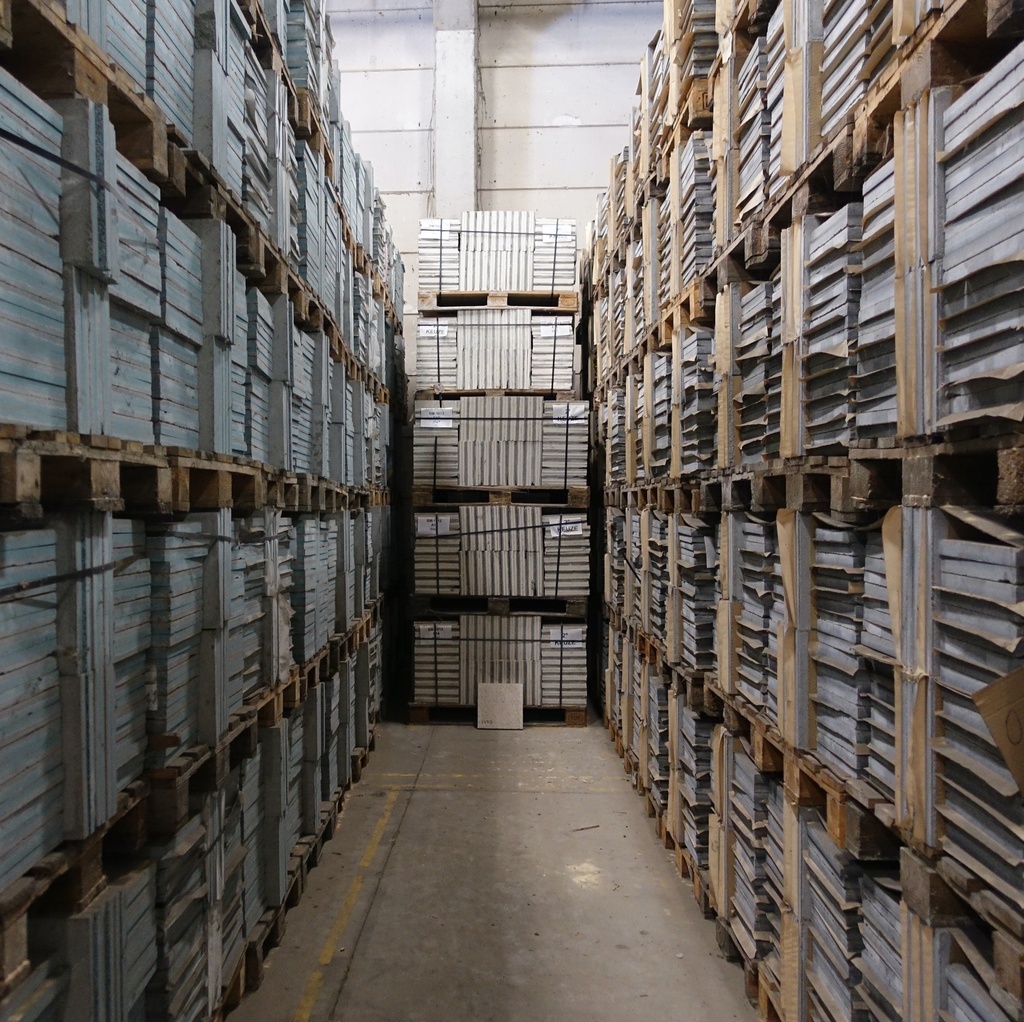 Terrazzo 'Trapani' floor tiles by Bomarbre (30 x 30 cm) - Sold per m2