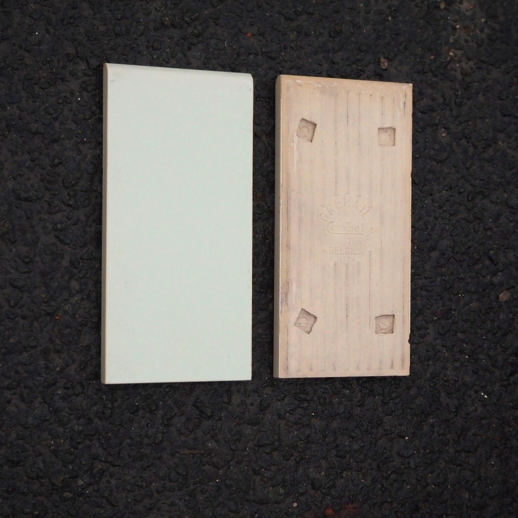 Wall ceramic tiles by Cerabel (21,7 x 11,8 cm) - Short edge bevelled