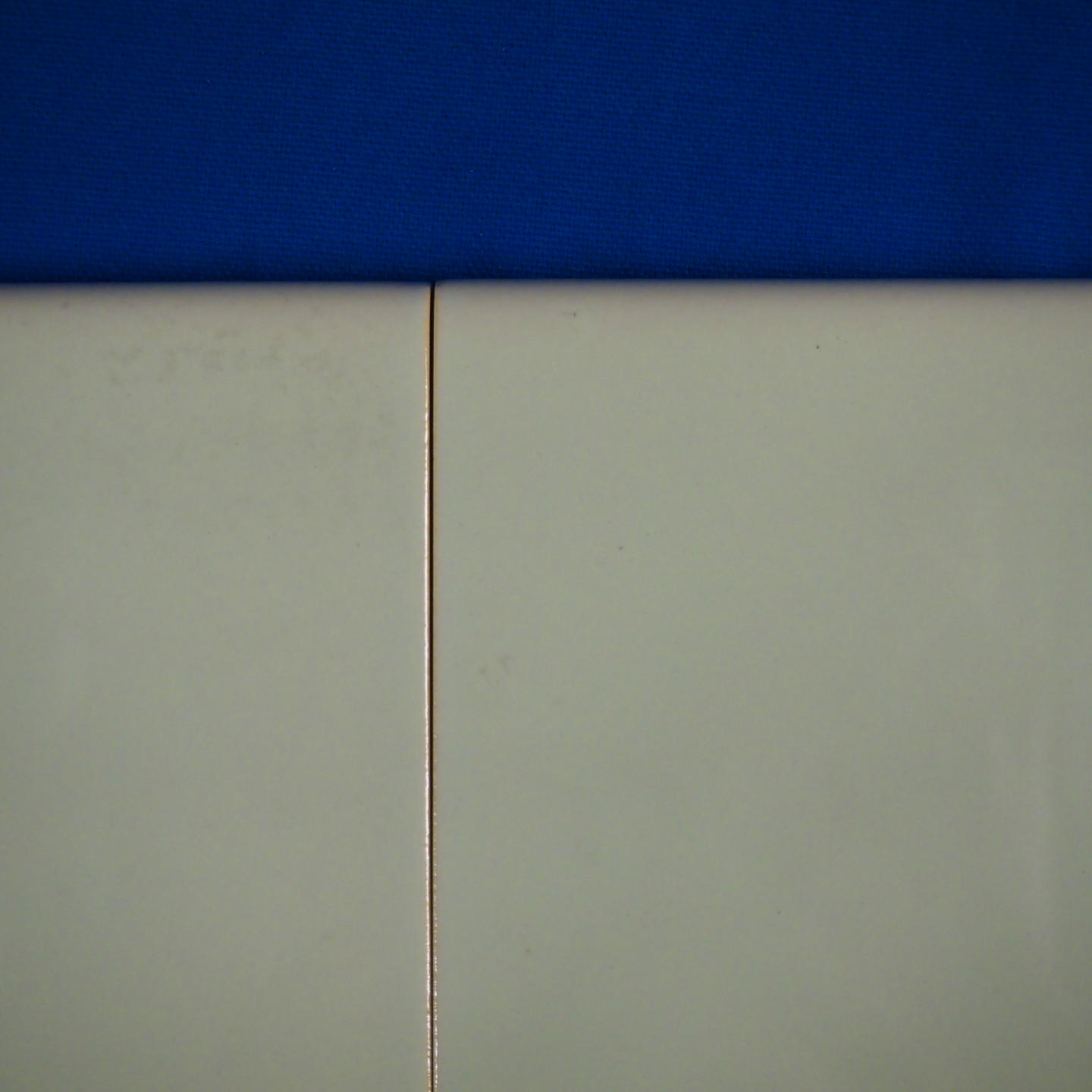 Wall ceramic tiles by Cerabel (21,7 x 11,8 cm) - Short edge bevelled