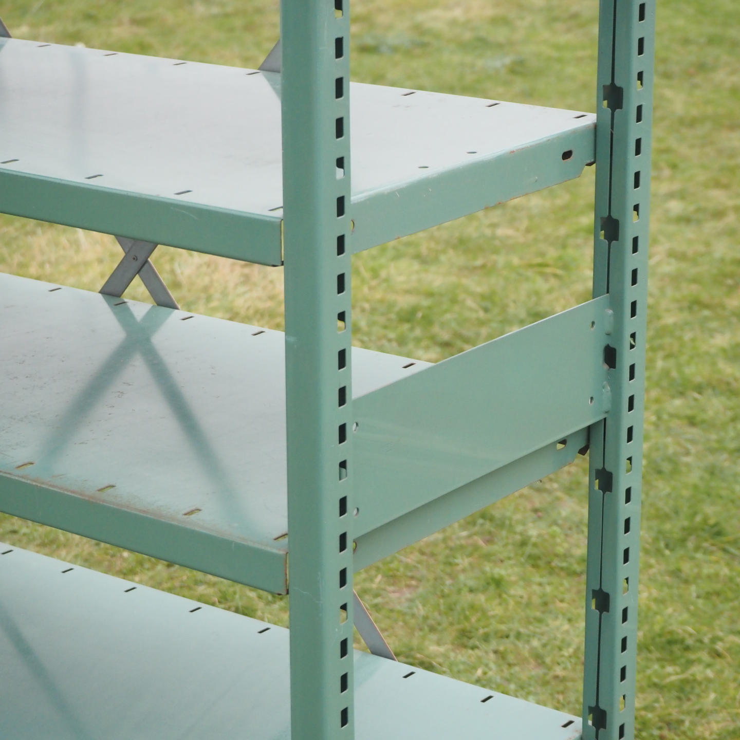 Shelf in green epoxy powder coated steel by Tixit (H. 240 x L. 106 x D. 40 cm)