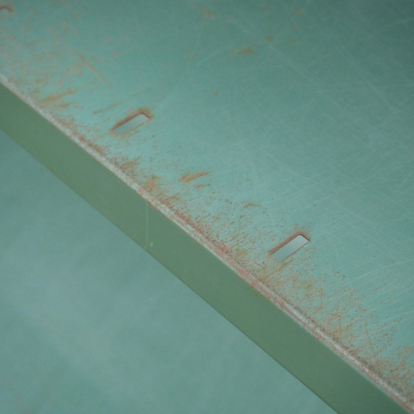 Shelf in green epoxy powder coated steel by Tixit (H. 240 x L. 106 x D. 40 cm)