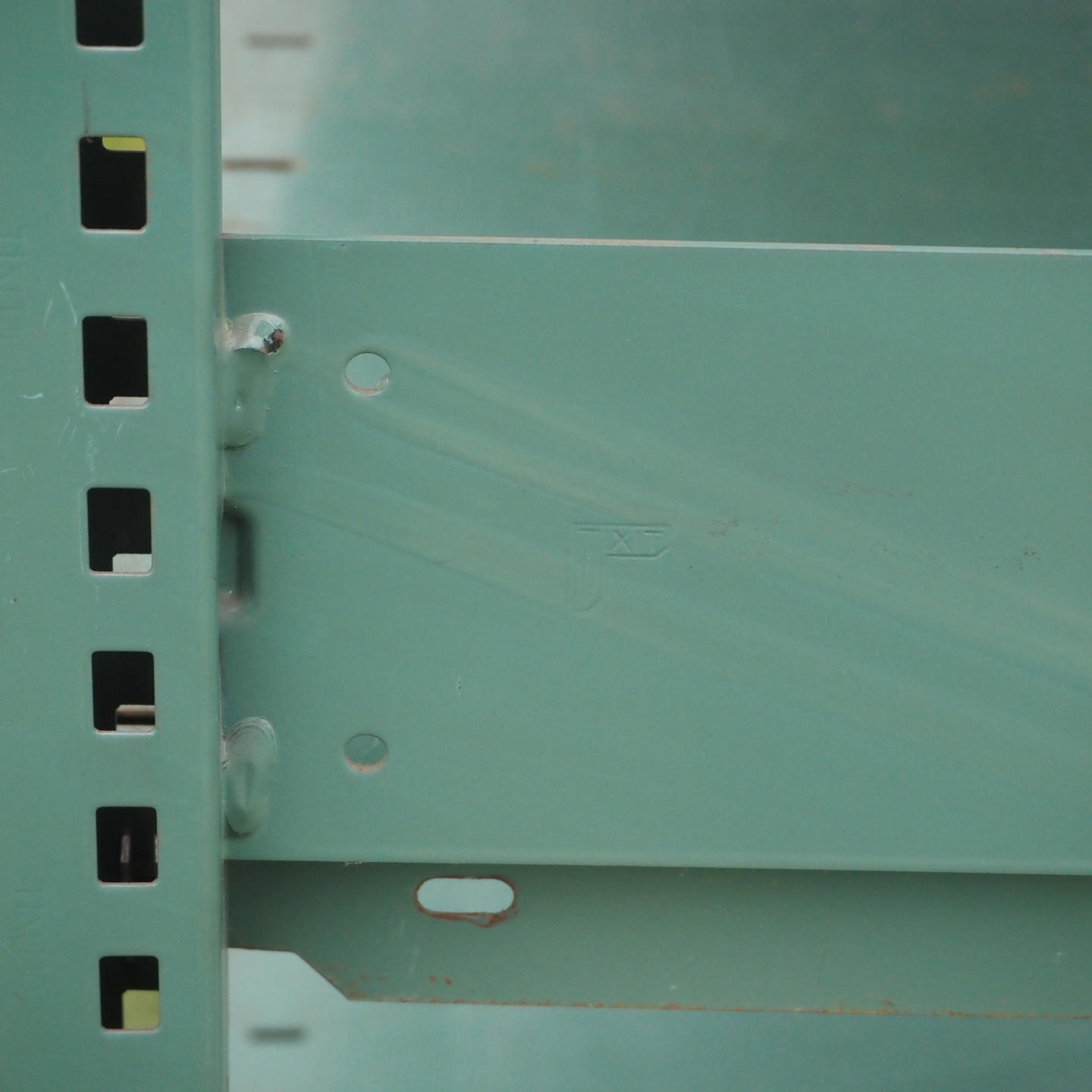 Shelf in green epoxy powder coated steel by Tixit (H. 240 x L. 106 x D. 40 cm)