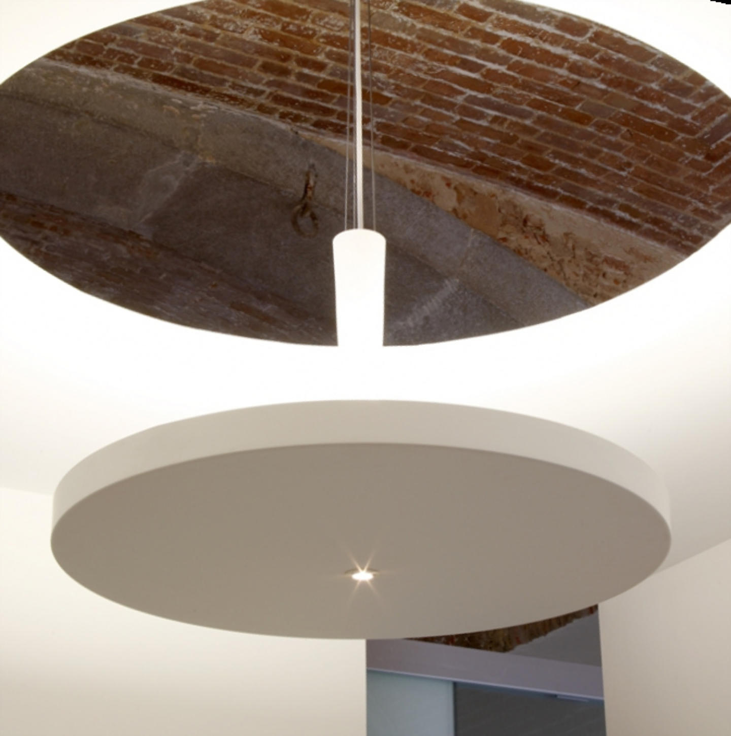 Hanging light 'Equilibre' by Luc Ramael for Prandina