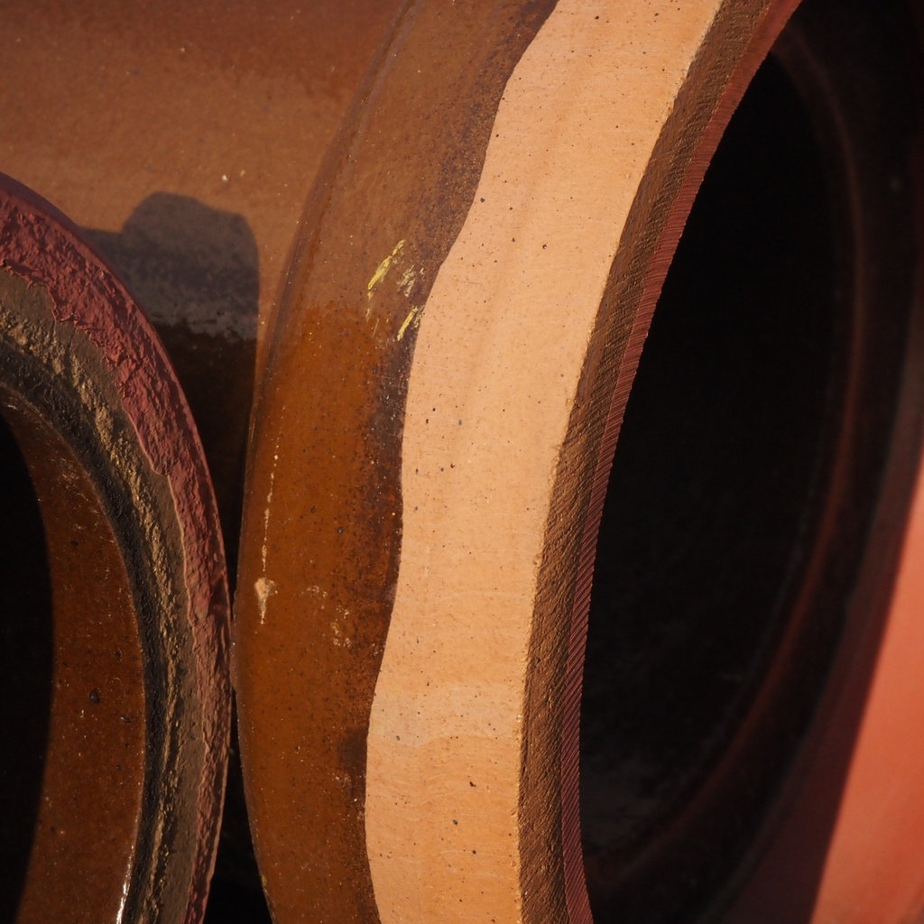 Vitrified clay pipe by Euro Sweillem (L. cm)