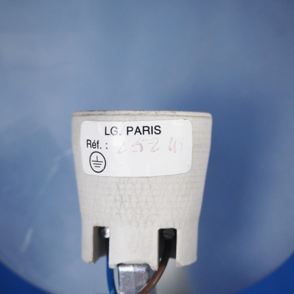 Wall light in frosted glass by Lucien Gau (ca. 1980)