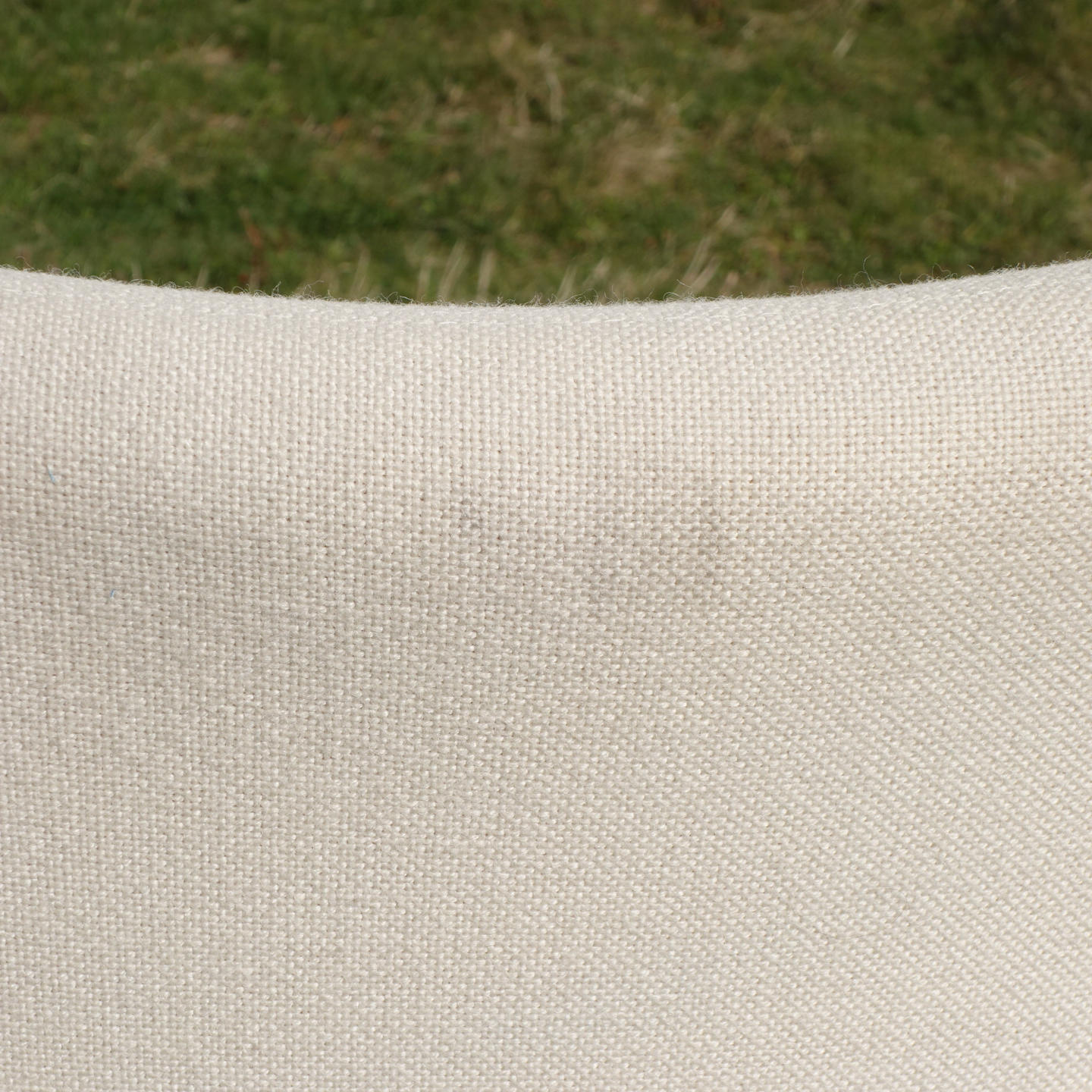 Armchair with casters by Tecno