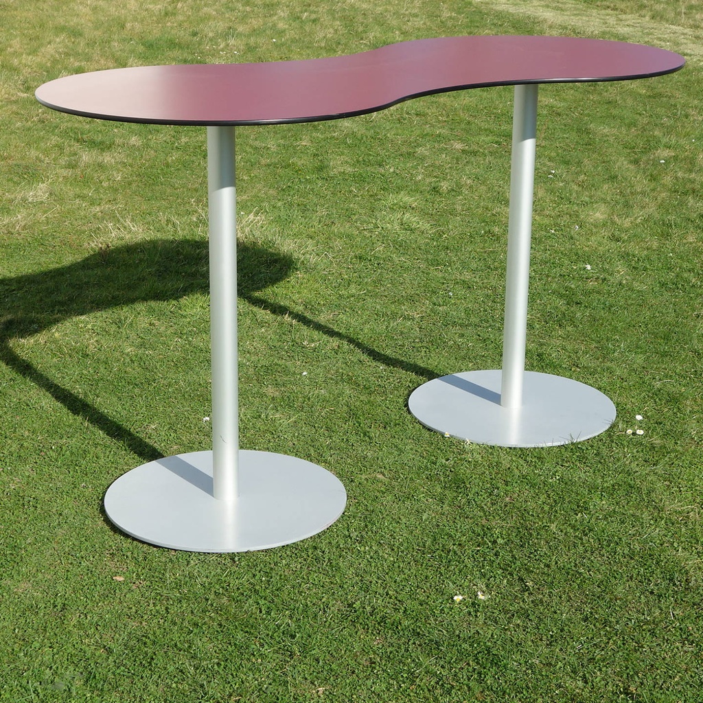 Table with orange laminated tabletop and powder coated steel legs by bene