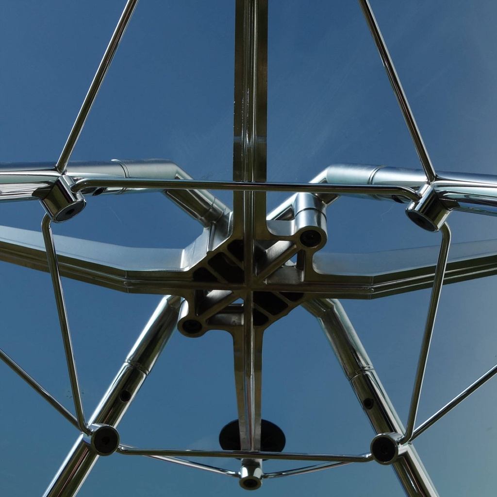 Round dining table 'Nomos' by Norman Foster for Tecno (ø 120 cm)