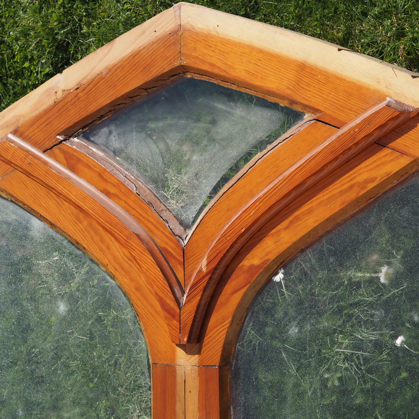 Quatruple door with transom in varnished solid pine with glass panels (H. 390 cm x W. 266 cm) - Right