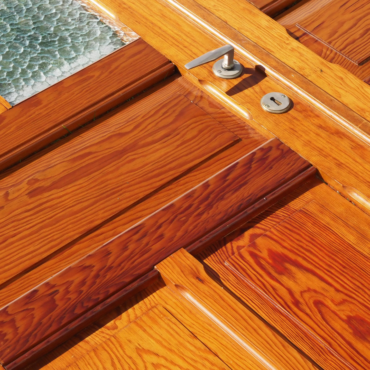 Quatruple door with transom in varnished solid pine with glass panels (H. 390 cm x W. 266 cm) - Right