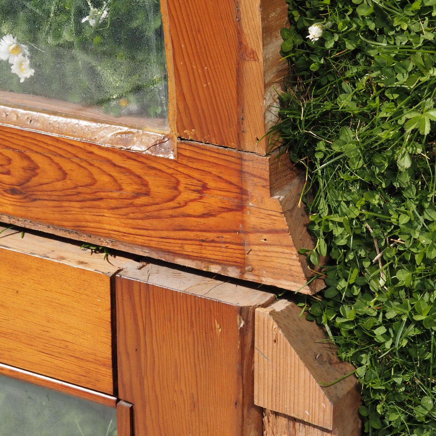 Quatruple door with transom in varnished solid pine with glass panels (H. 390 cm x W. 266 cm) - Right