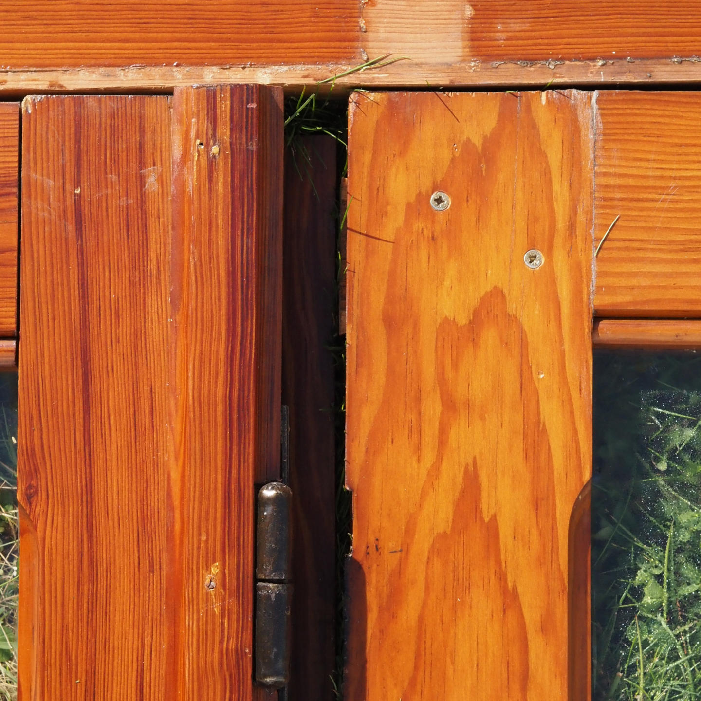 Quatruple door with transom in varnished solid pine with glass panels (H. 390 cm x W. 266 cm) - Right