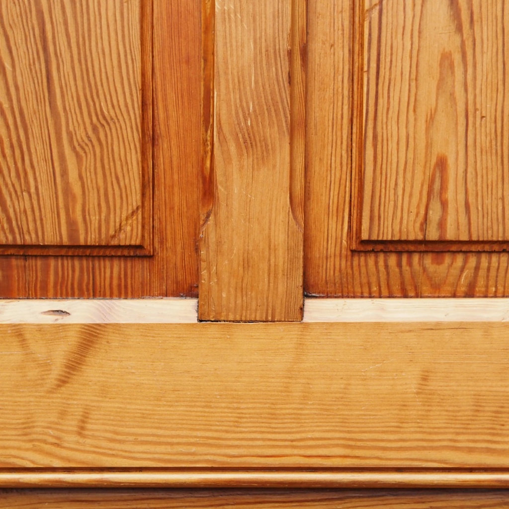 Door in varnished solid pine with glass panels (H. 245,5 cm x W. 86 cm) -