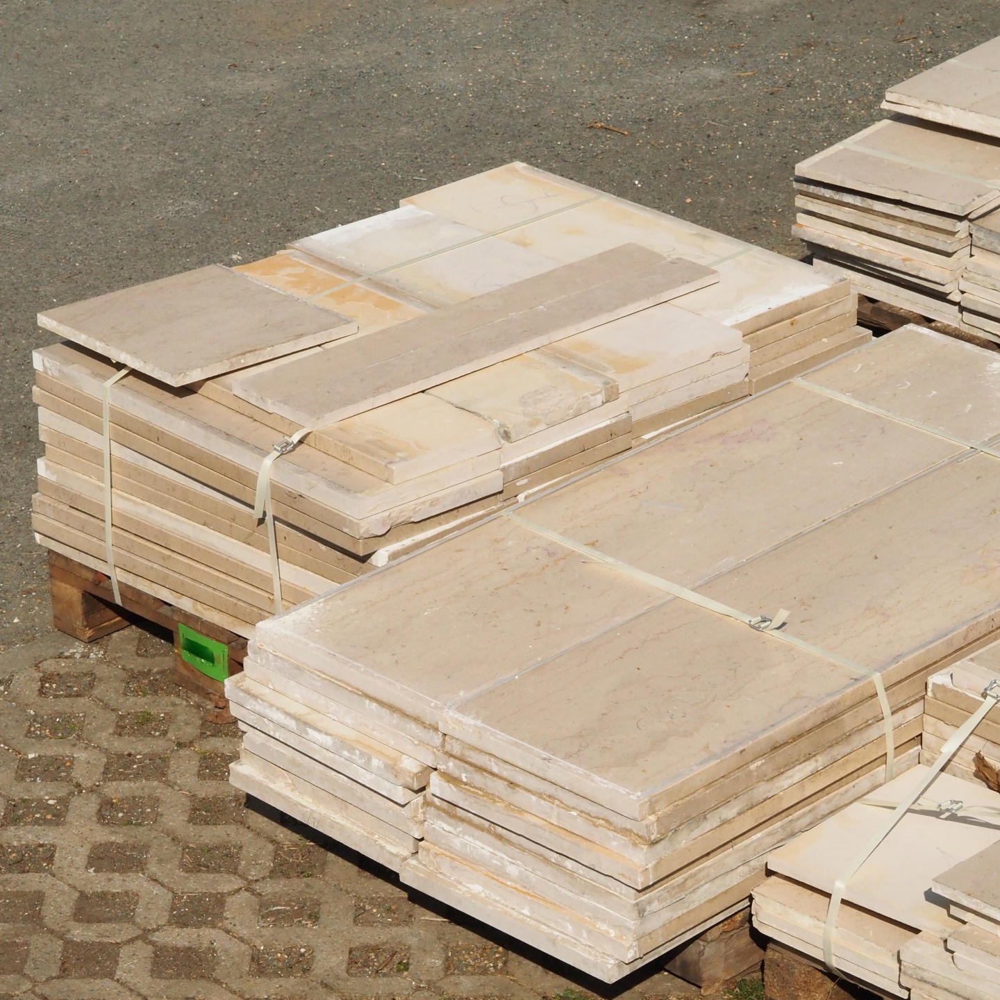 Miscellaneous Lunel Clair marble slabs - Only available in our physical shop