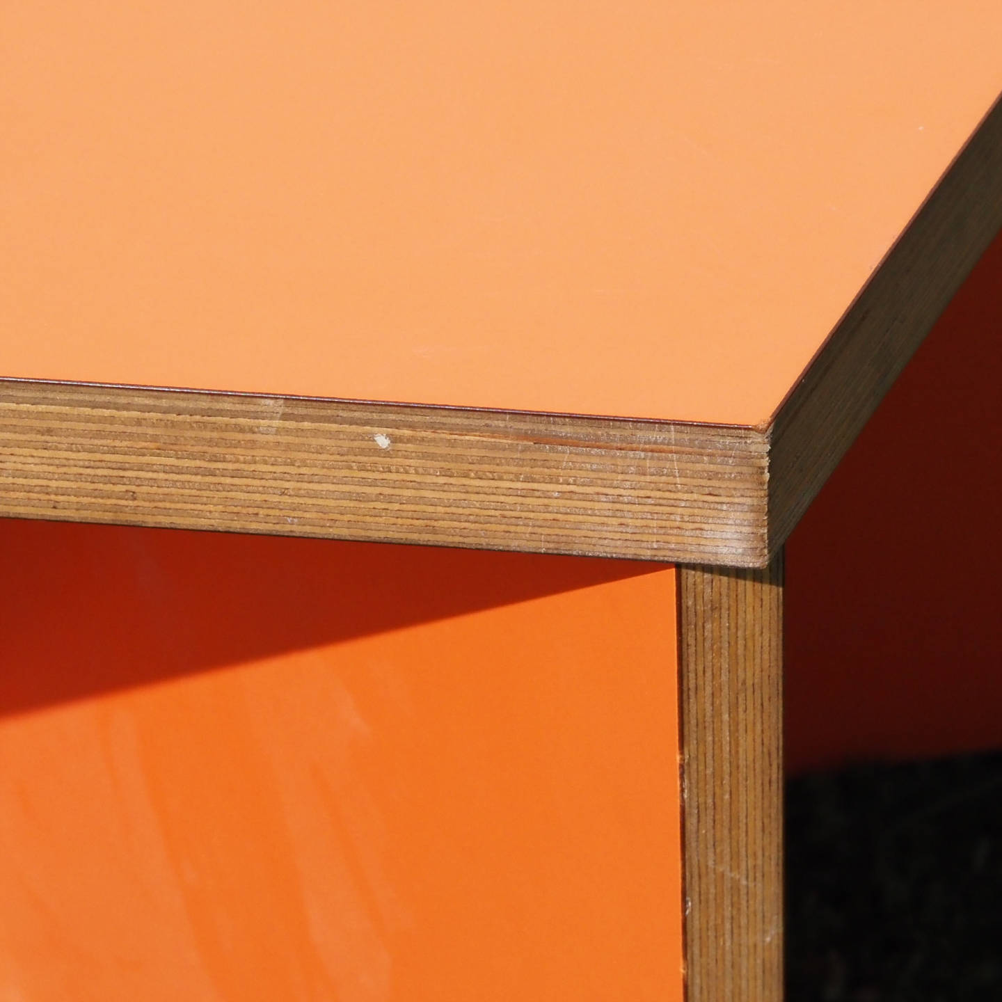 Coffee table by B-architecten from the Muntpunt library - Orange