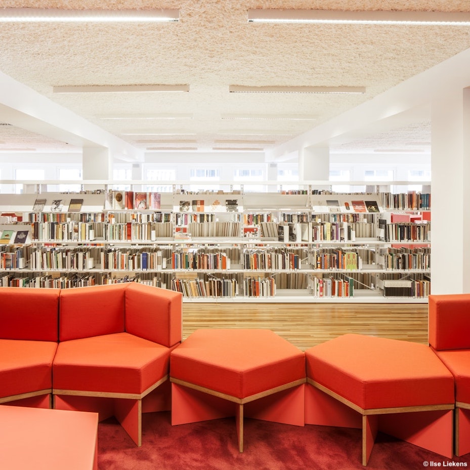 Seating structure by B-architecten from the Muntpunt library (various colors)
