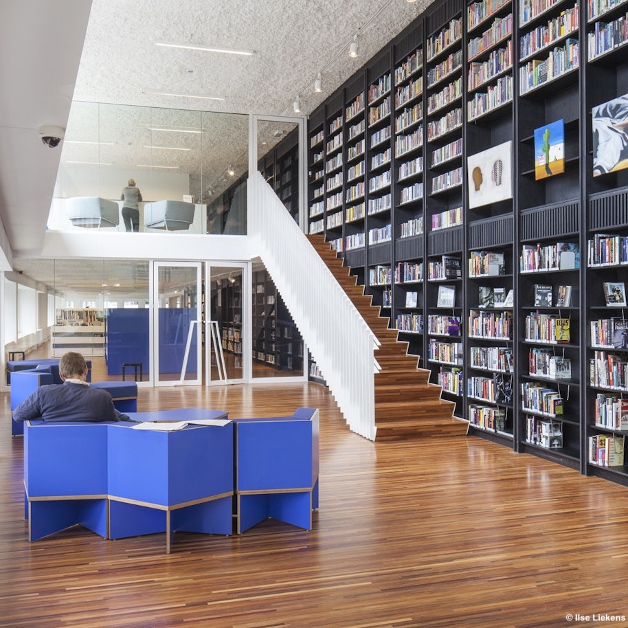 Seating structure by B-architecten from the Muntpunt library (various colors)