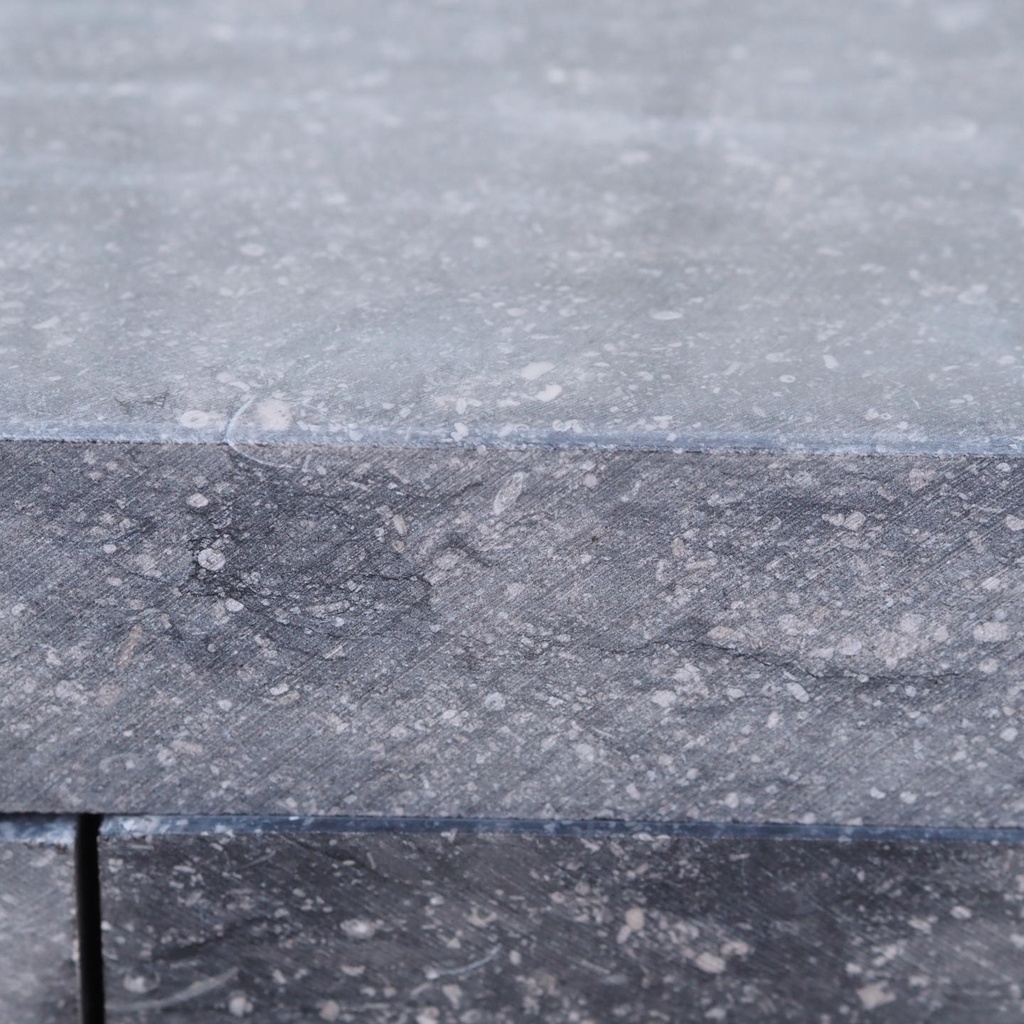 Blue limestone slabs - Sold per linear meter