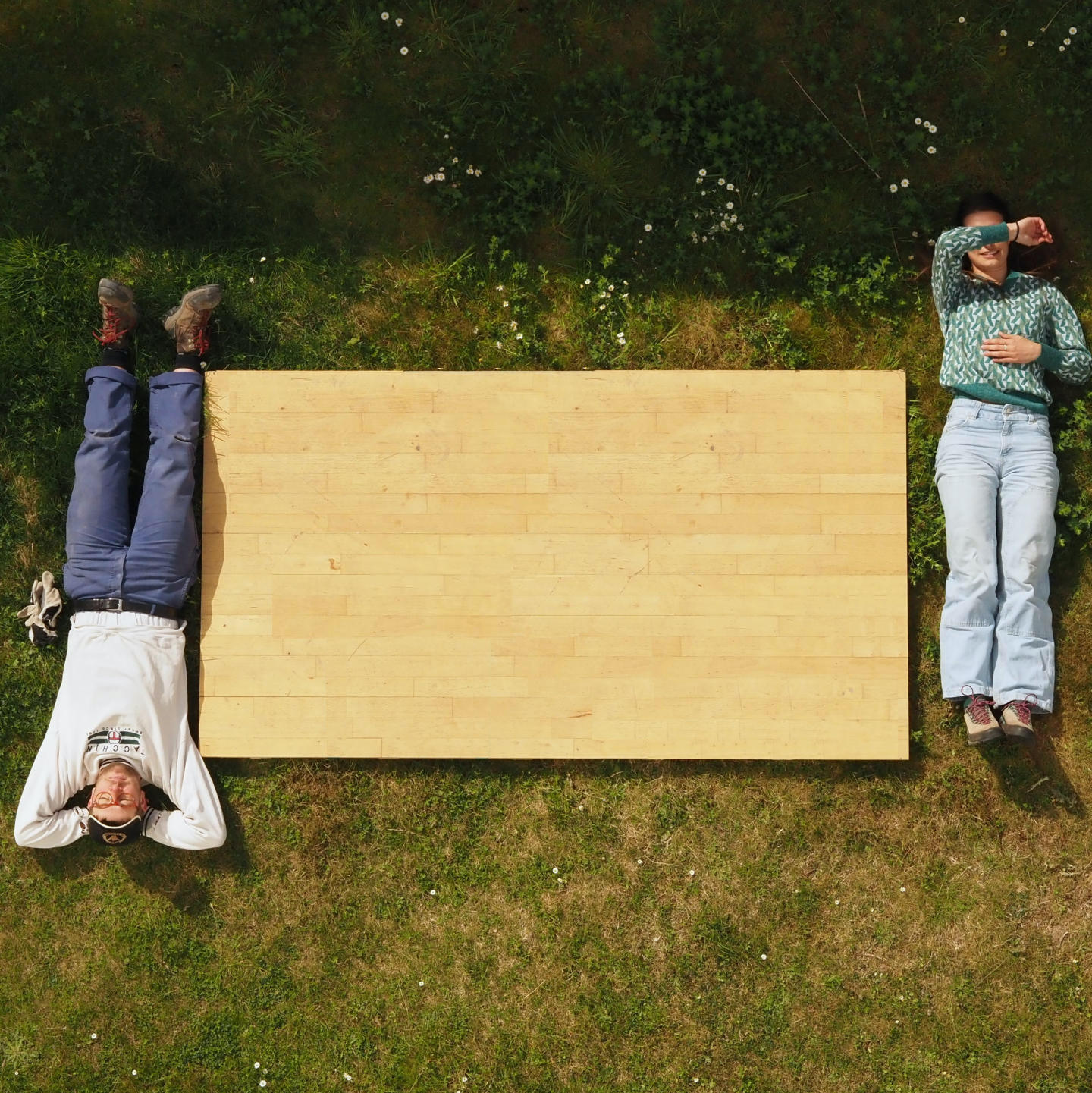 Gymnasium flooring panel in varnished solid beech (222 x 122 cm) - Sold per panel