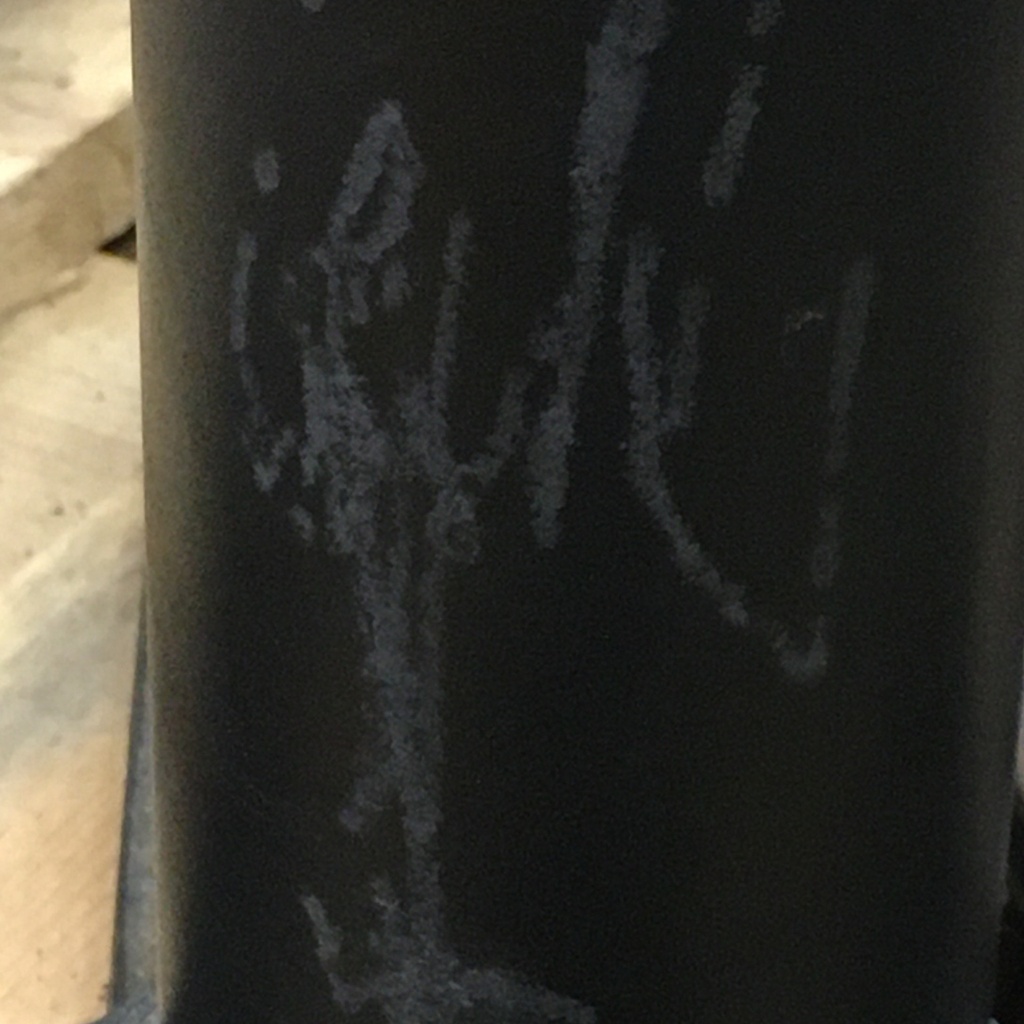 Table leg in cast iron