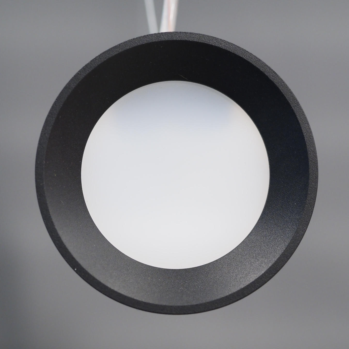 Hanging light 'Bunga' by Prolicht (L. 125 cm)