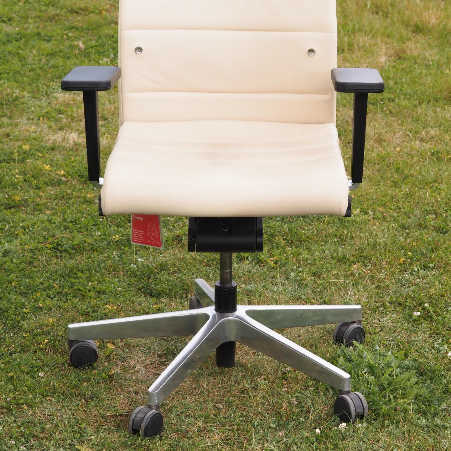 Executive chair 'Champ 3C22' by Andreas Krob &amp; Joachim Brüske for Interstuhl