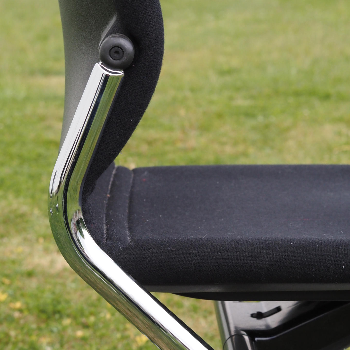 Swivel office chair 'FS 211/8' by Klaus Franck &amp; Werner Sauer for Wilkhahn (ca. 1980) - Black