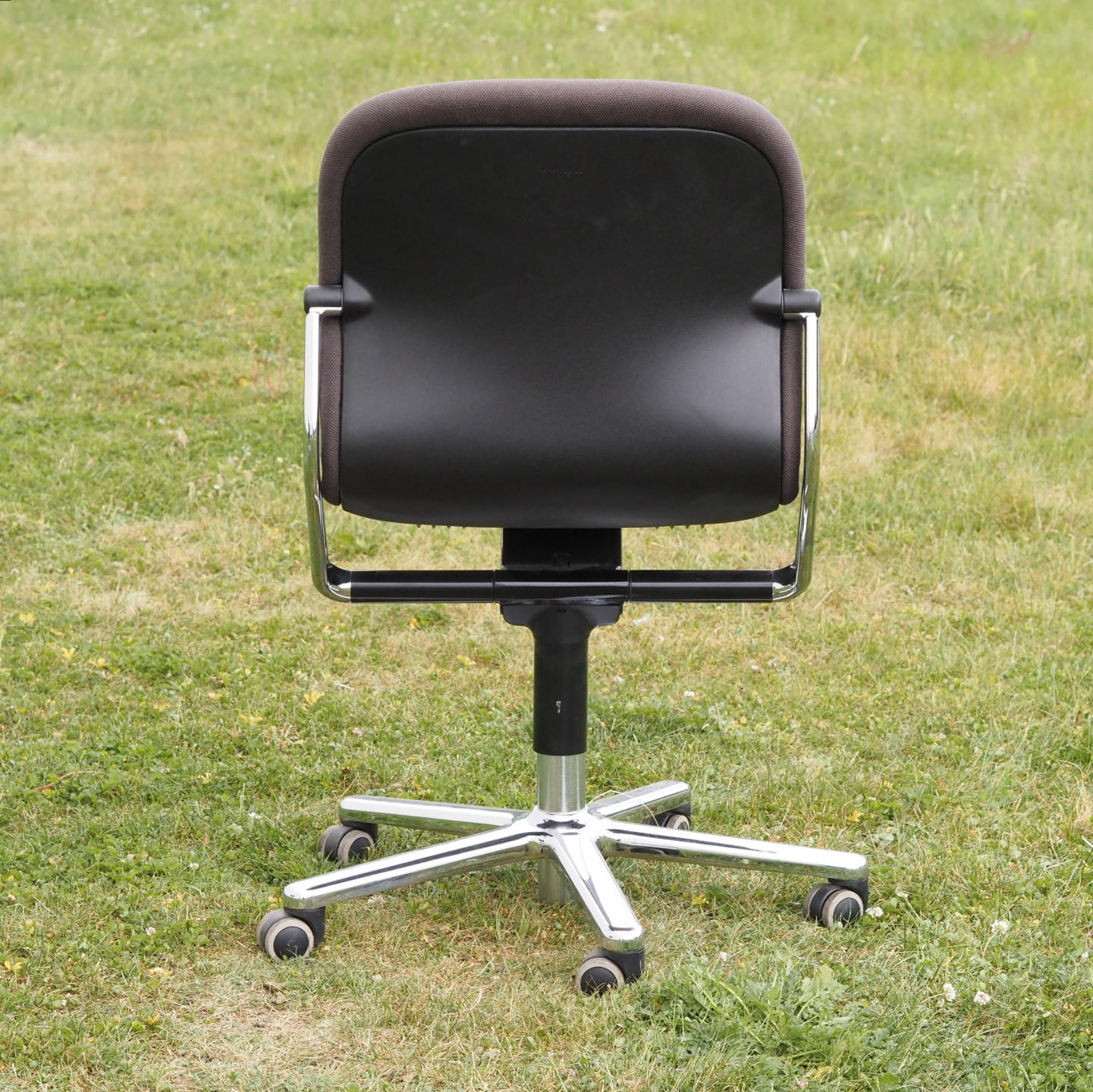 Swivel office chair 'FS 211/8' by Klaus Franck &amp; Werner Sauer for Wilkhahn (ca. 1980) - Brown