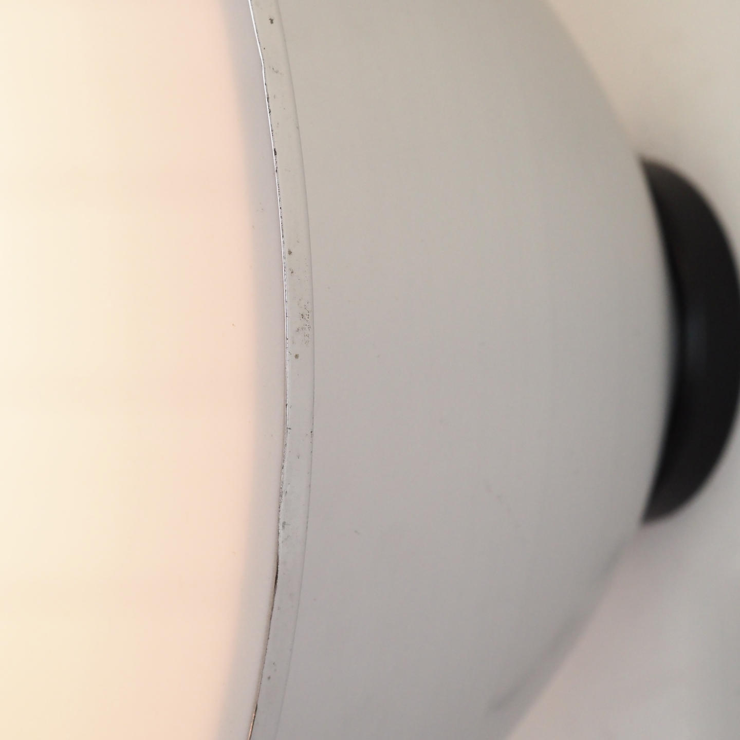 Wall light 'Karl' with aluminium diffuser