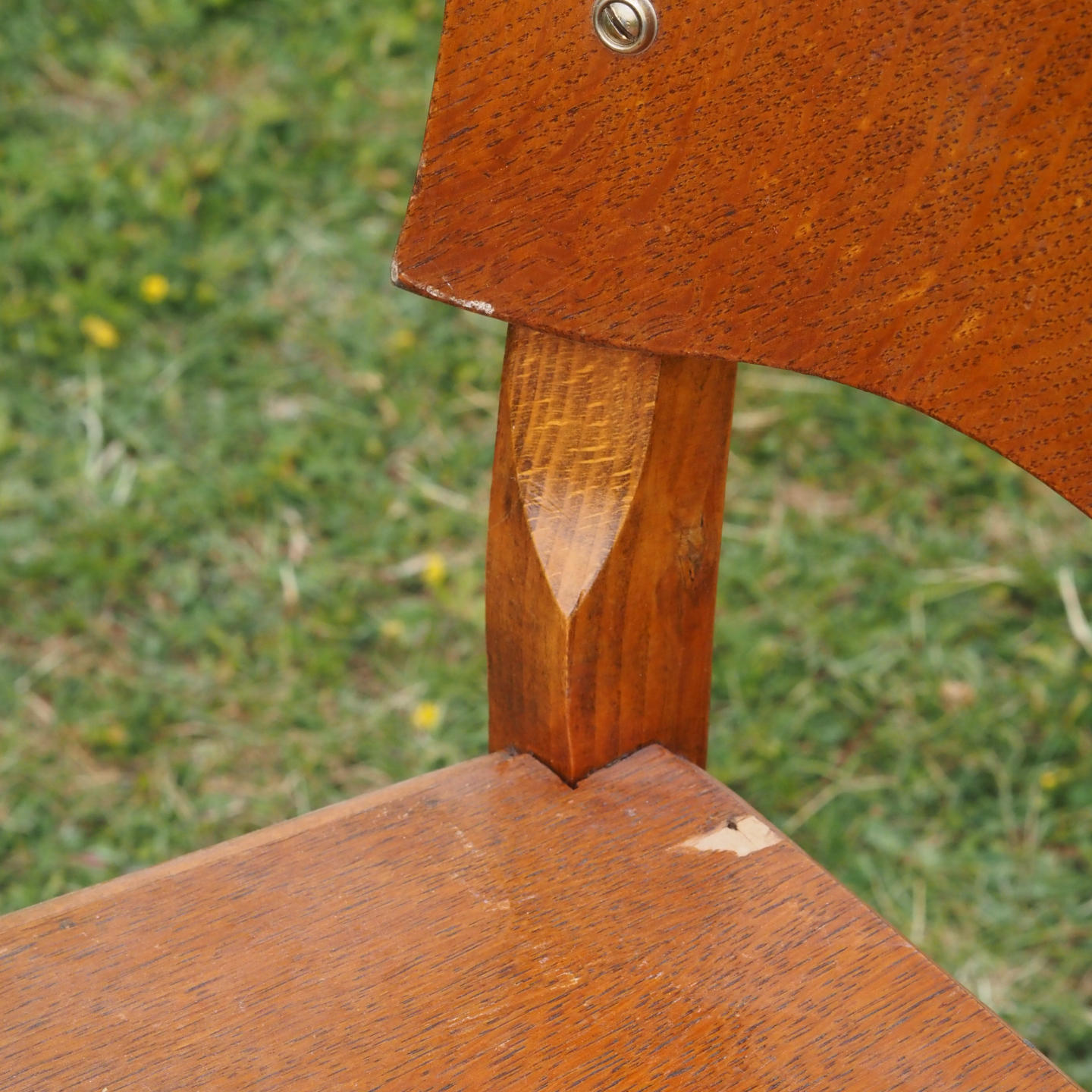 Chair in varnished oak (ca. 1960)