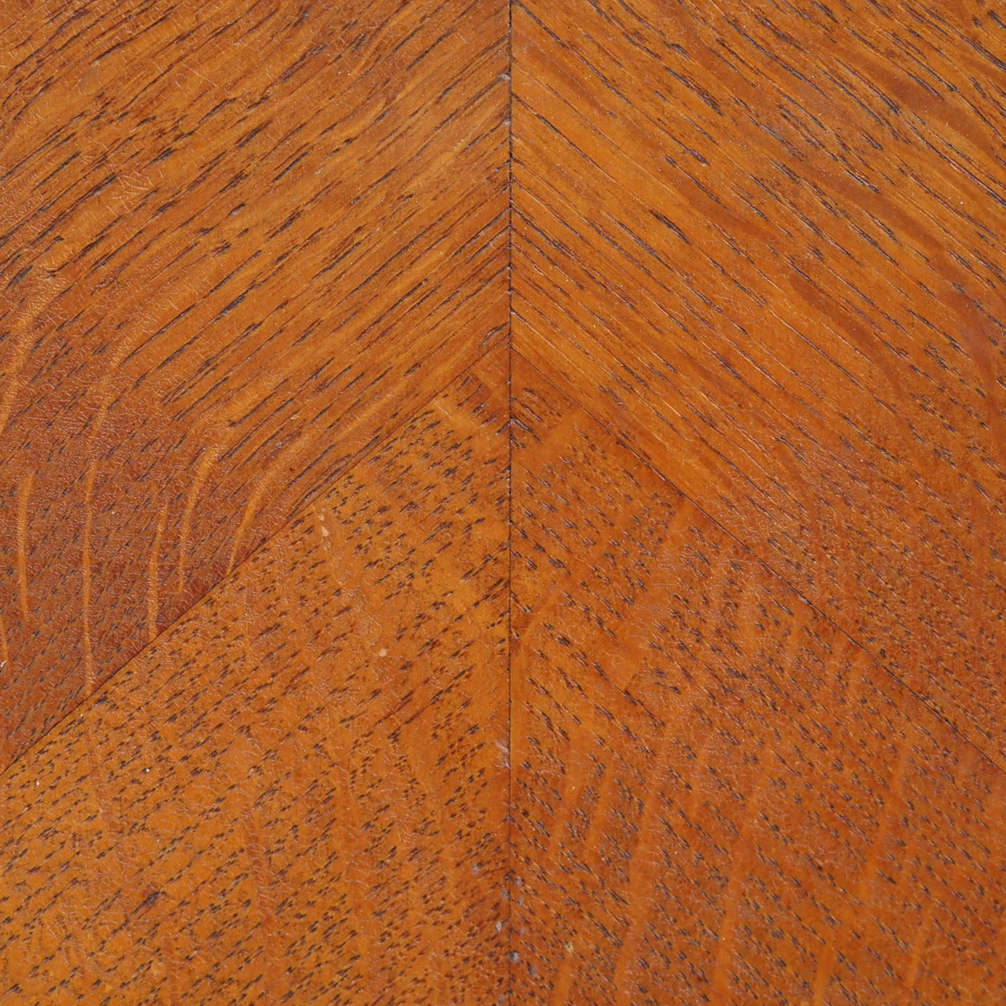 Chair in varnished oak (ca. 1960)
