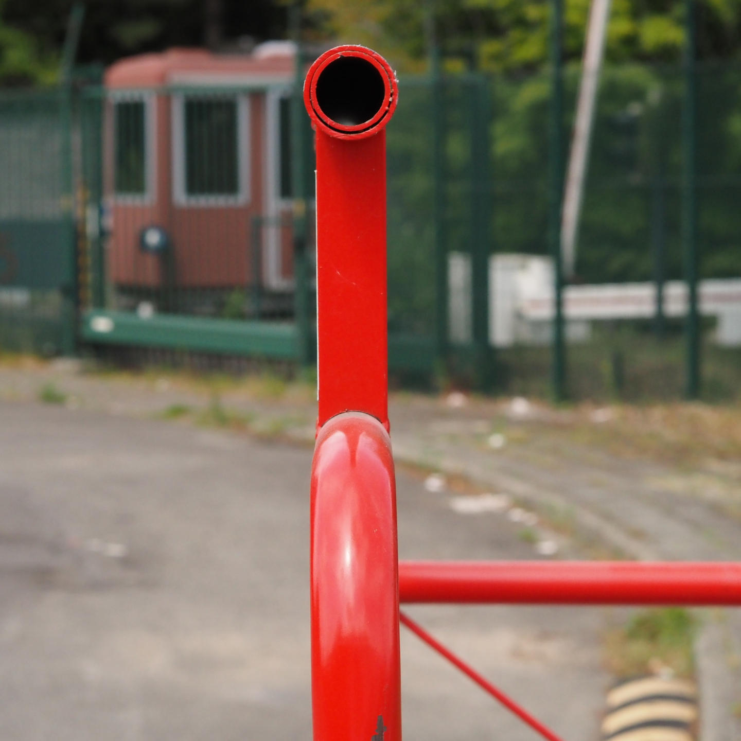 Stackable platform trolley on wheels by Koch France