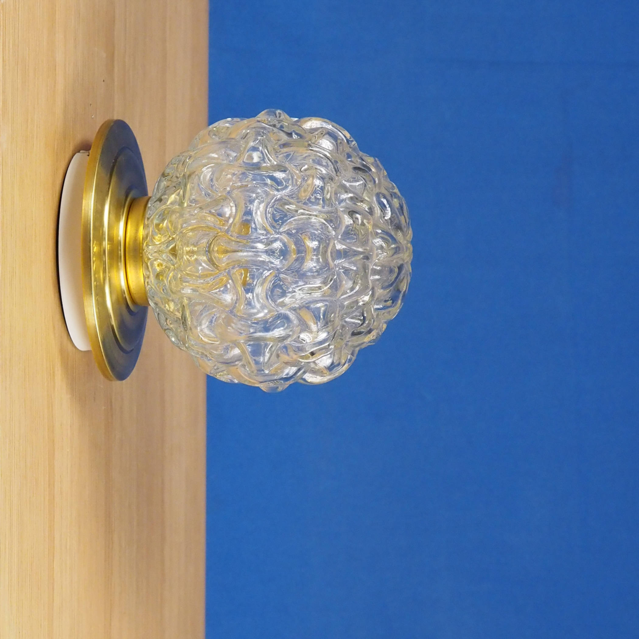 Wall/Ceiling light 'Richard' with textured glass diffuser