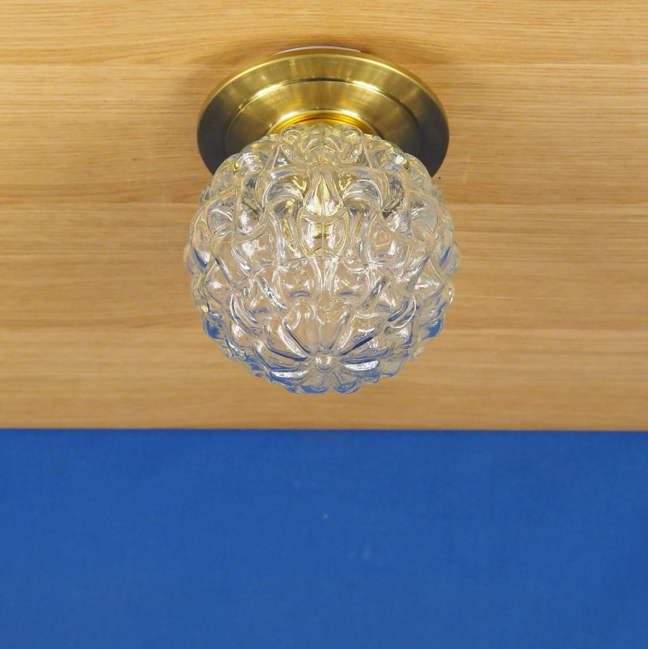 Wall/Ceiling light 'Richard' with textured glass diffuser