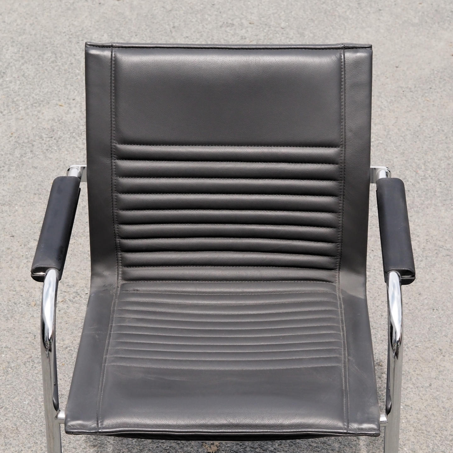 Cantilever chair 'Dialog' by Walter Knoll