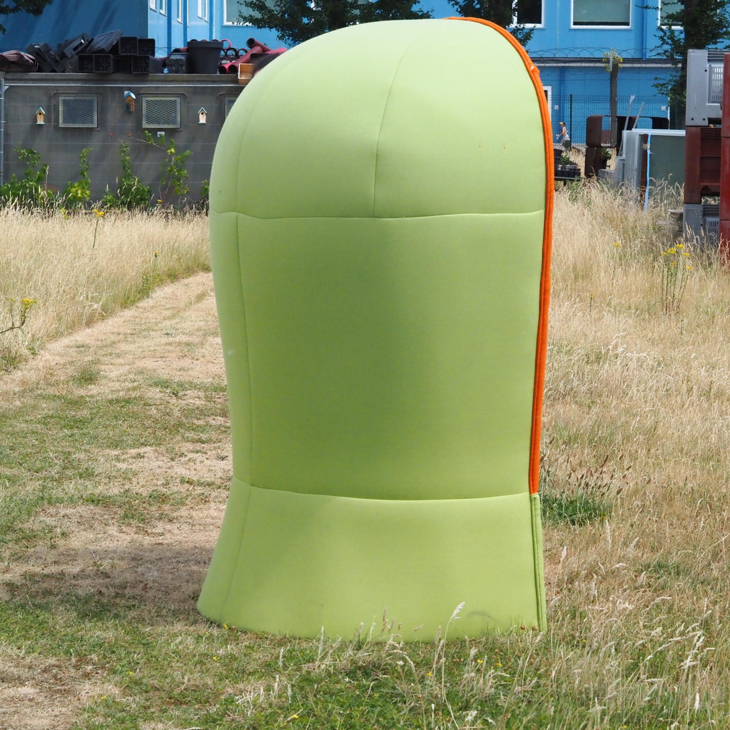 Acoustic sofa 'Kaigan' by Marijn van der Poll for Ahrend