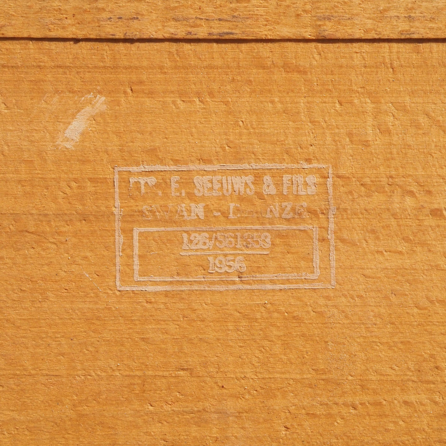 Bench by Seeuws &amp; Fils for Swan (Deinze) (L. 200 cm)