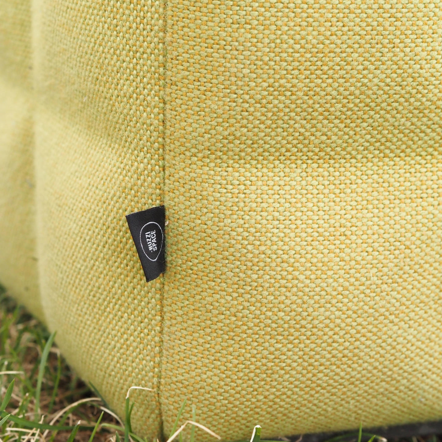 Acoustic ottoman 'BuzziCube 3D' by  Alan Gilles for BuzziSpace