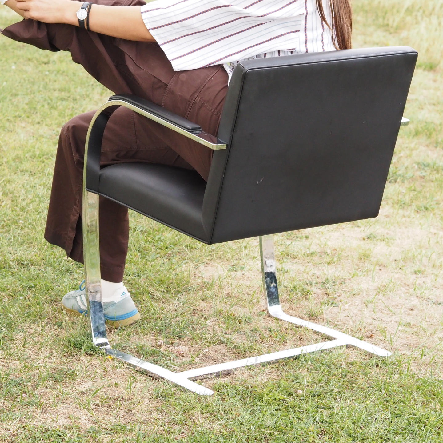 Cantilever armchair attributed to Ludwig Mies van der Rohe &amp; Lilly Reich for Knoll