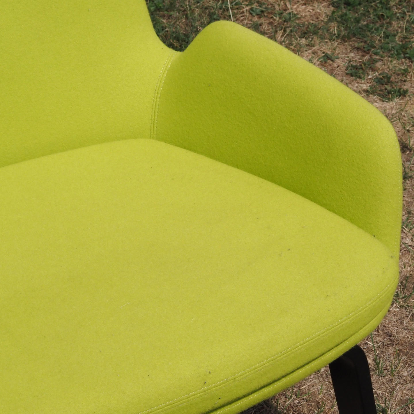 Lounge chair 'Era Low' by Simon Legald for Normann Copenhagen - Bright green