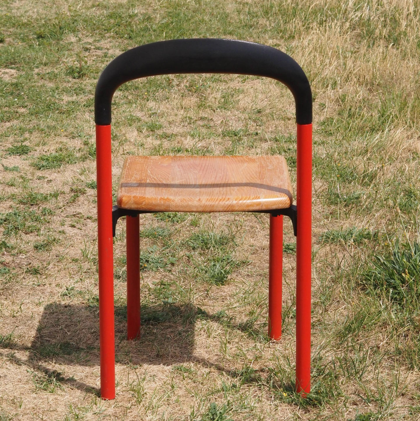 Stackable chair by Jadran