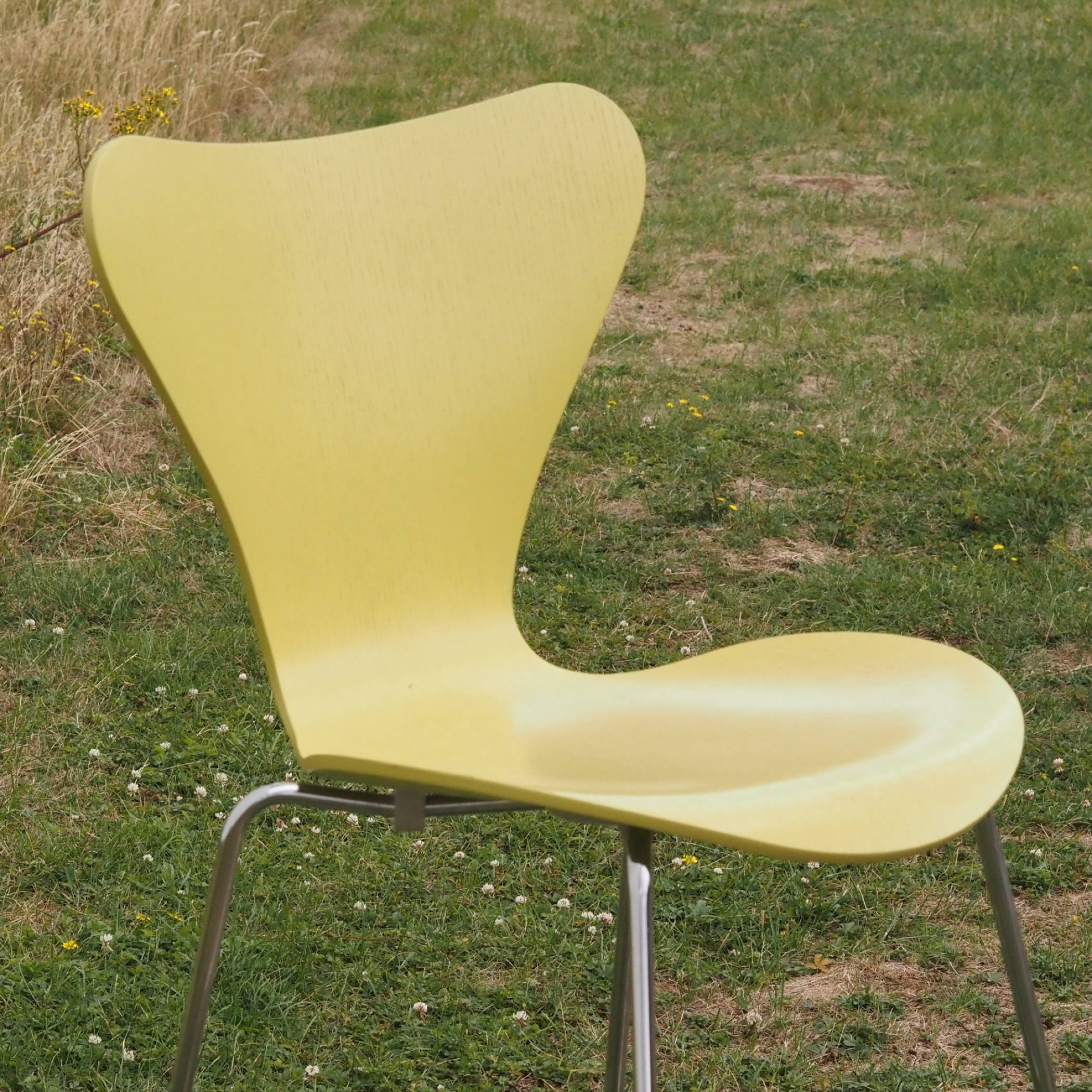 Bar stool 'Series 7' by Arne Jacobsen for Fritz Hansen