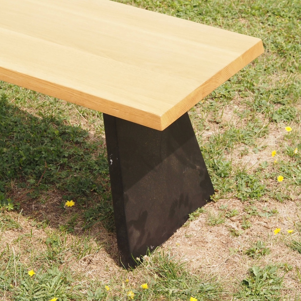 Bench 'June' in solid oak by Jean-François D'Or for Cruso - Black legs